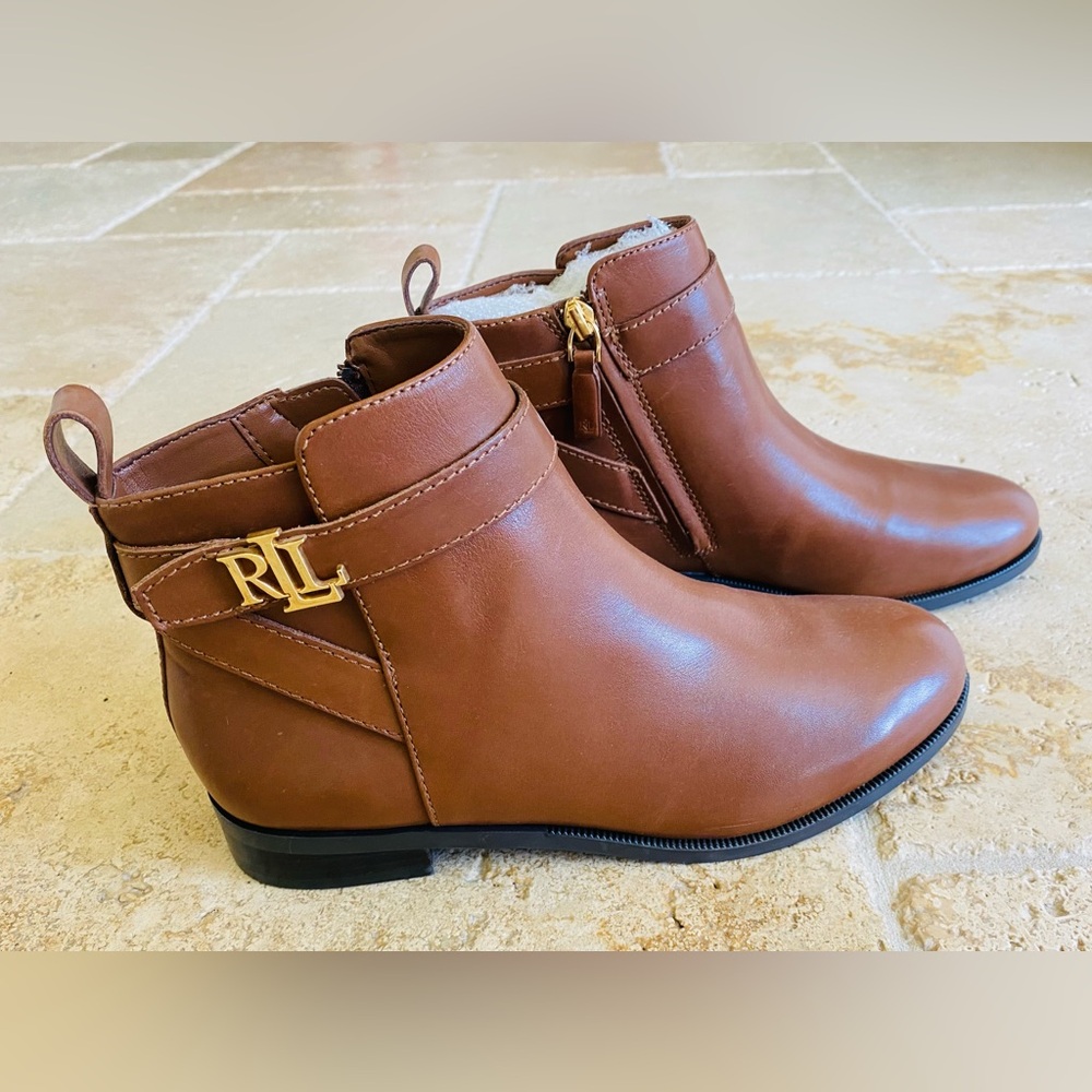 NEW Lauren Ralph Lauren Bonne women’s Leather Logo Slip On Bootie Ankle Boot 7.5